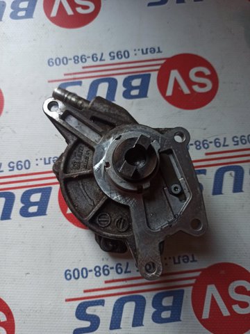 Насос вакуумний 6422300065 MERCEDES