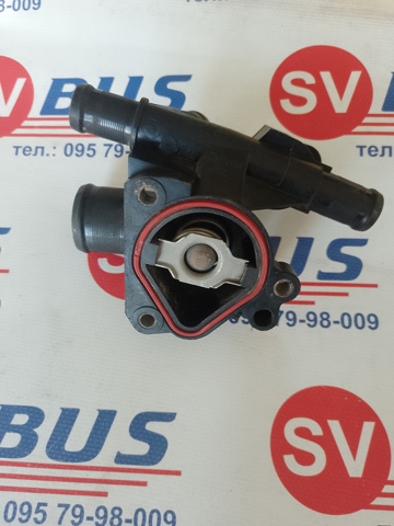 Корпус термостата в зборі 8200703140 RENAULT