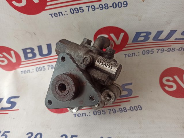 Насос рульового механізму 8200763524 RENAULT