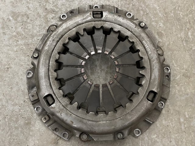 Пелюстковий кошик зчеплення 30210EQ010 NISSAN