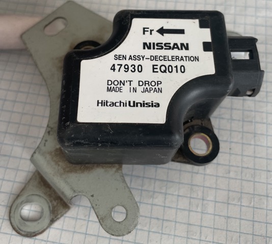 Датчик поздовжнього прискорення 47930EQ010 NISSAN