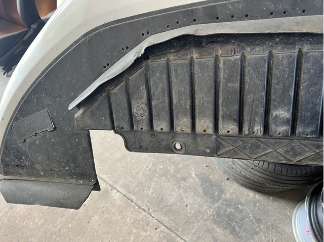 Захист бампера переднього 52043630 FIAT