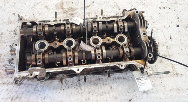 Головка блока циліндрів (ГБЦ) 1110128011 TOYOTA