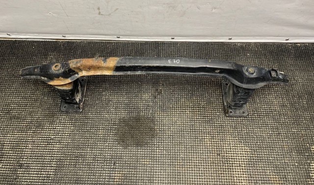 Шина бампера переднього 51117229085 BMW