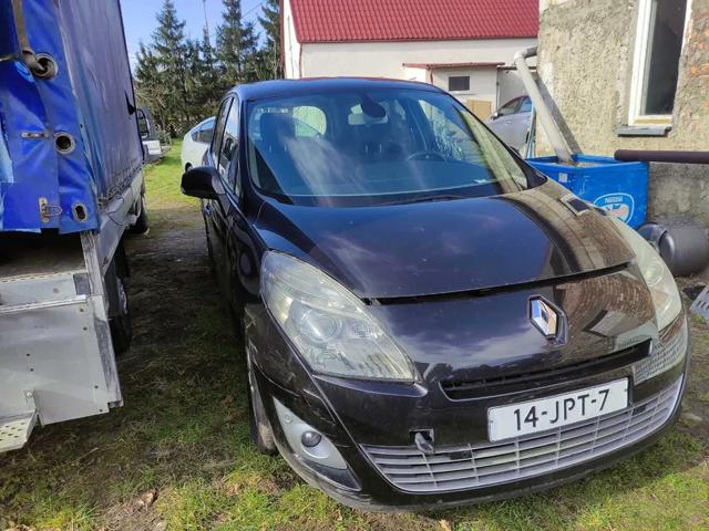 Капот 651008842R RENAULT
