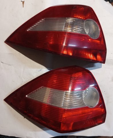 Ліхтар задній лівий 8200142682 RENAULT
