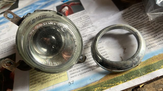 Протитуманка права 922023C100 HYUNDAI
