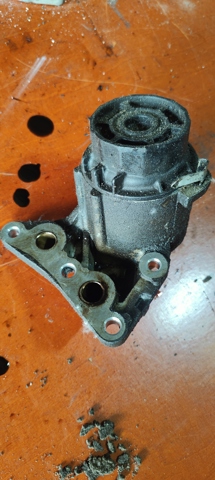 Корпус маслофільтра 1560937040 TOYOTA