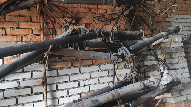 Вал карданний основний заднього моста 2D0521101AM VAG