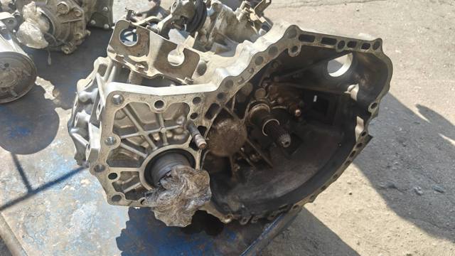 Механічна трансмісія 3030042180 TOYOTA