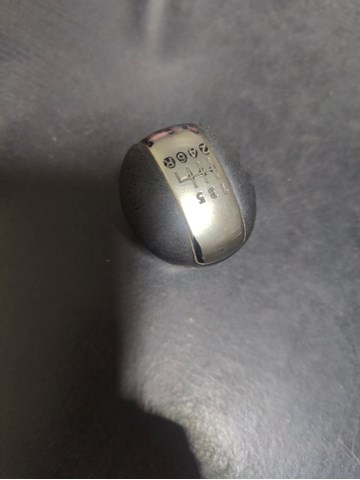 Ручка важеля коробки передач 328658H810 NISSAN