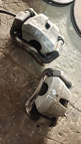 Кронштейн гальмівного супорта 4772142090 TOYOTA