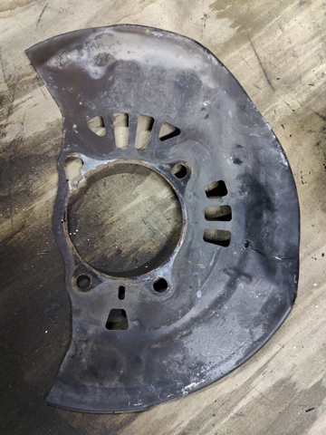 Захист гальмівного диска, переднього, правого 4778147030 TOYOTA