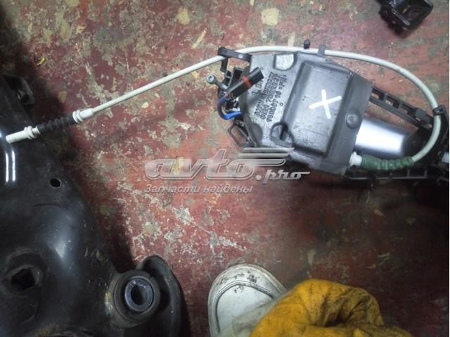 Трос відкривання дверей передніх 51227259836 BMW