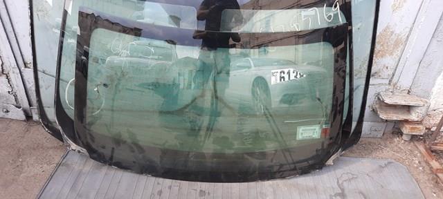 Скло автомобільне заднє 51317258074 BMW