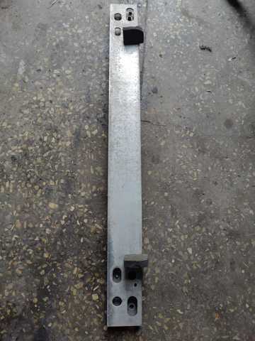 Балка бампера переднього 5202147023 TOYOTA