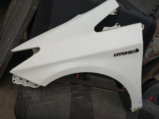 Ліве переднє крило 5380247050 TOYOTA