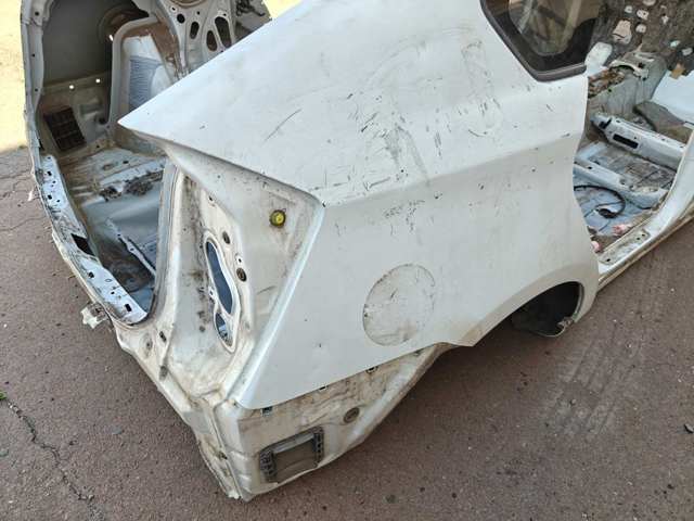 Крило заднє праве 6160147090 TOYOTA