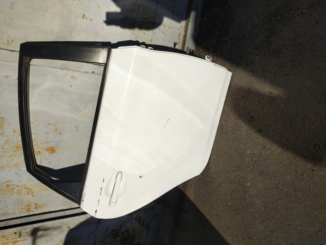 Двері задні в зборі Toyota Prius