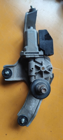 Механізм склоочисника заднього скла 8513047021 TOYOTA