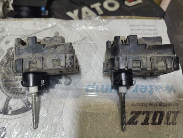 Двигун корректора фари 8566112010 TOYOTA