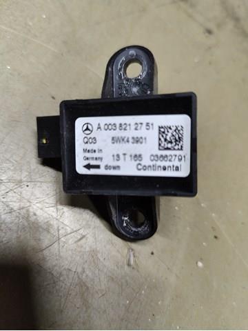 Датчик Айрбег передній A0038212751 MERCEDES