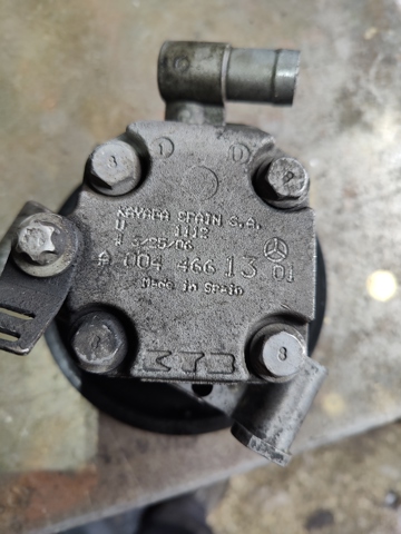 Помпа ГПК A0044661301 MERCEDES