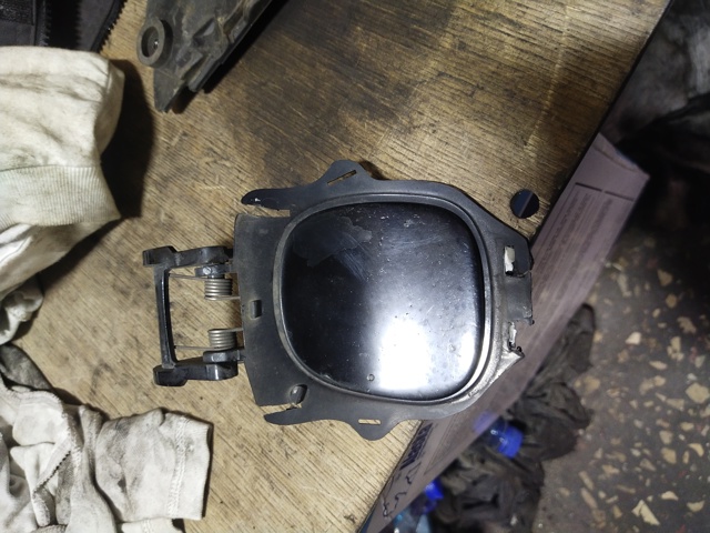Накладка форсунки омивача фари передньої A2108850726 MERCEDES