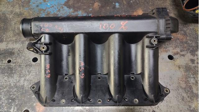 Колектор впускний A6110902637 MERCEDES