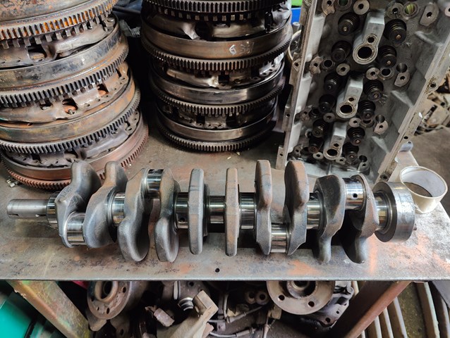 Вал колінчастий і маховик Mercedes ML/GLE