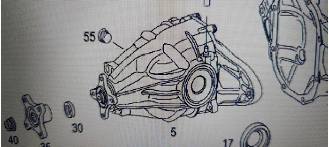 Редуктор колісний моста заднього A6393501314 MERCEDES