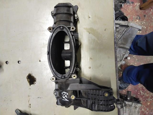 Колектор впускний A6510903037 MERCEDES