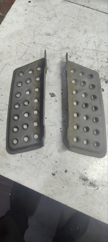 Накладка на поріг права A9015230301 MERCEDES