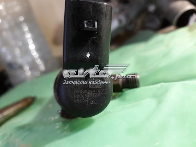 Форсунка вприску палива 8200842205 RENAULT