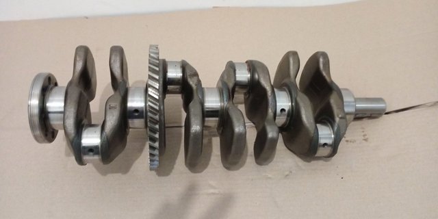 Вал колінчастий і маховик 13401F0010 TOYOTA