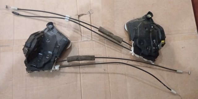 Замок дверей водія 72150T0AA02 HONDA