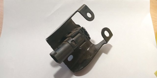 Перемикач управління люком 9119052 BMW
