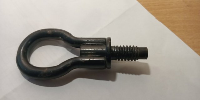 Крюк буксирувальний 96BG17B804AE FORD