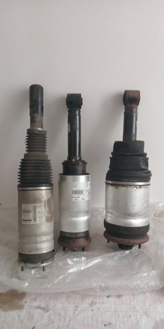 Амортизатор передній LR016416 LAND ROVER