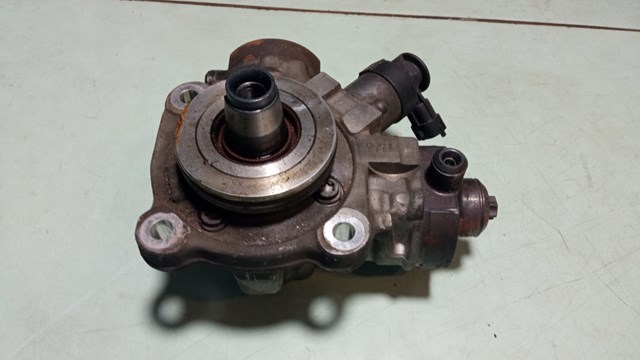 Насос паливний високого тиску LR022971 LAND ROVER