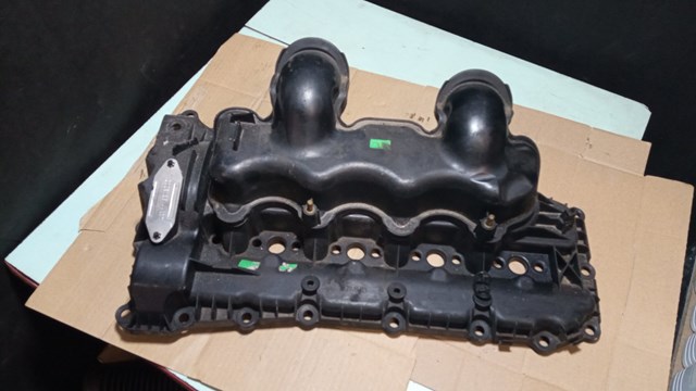 Колектор впускний, лівий LR034993 LAND ROVER