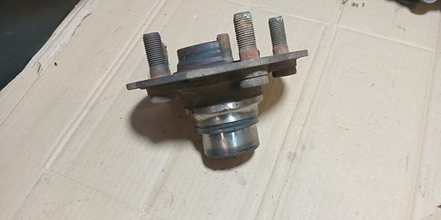 Колеса і маточини LR060751 LAND ROVER