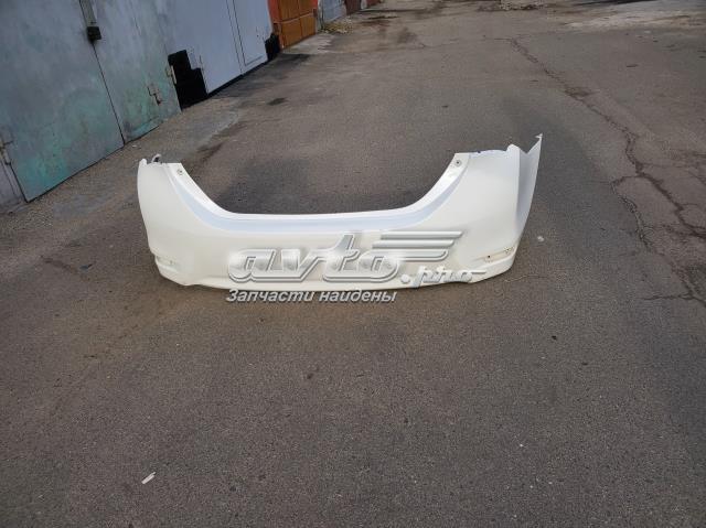 Буфер (бампер) задній 5215902A20 TOYOTA