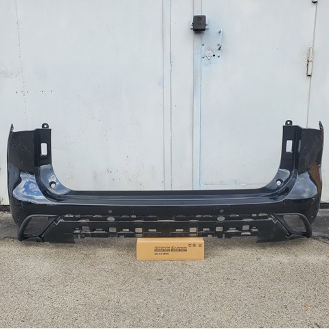 Кожух бампера заднього 521590E923 TOYOTA