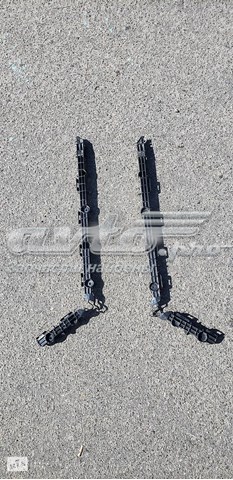 Кронштейн бампера заднього, правий 5257533120 TOYOTA