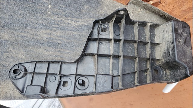 Підкрилок заднього крила, лівий задній 5259233040 TOYOTA