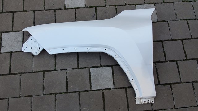 Ліве переднє крило 5380260E40 TOYOTA