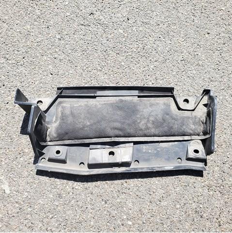 Захист заднього бампера 5872342010 TOYOTA