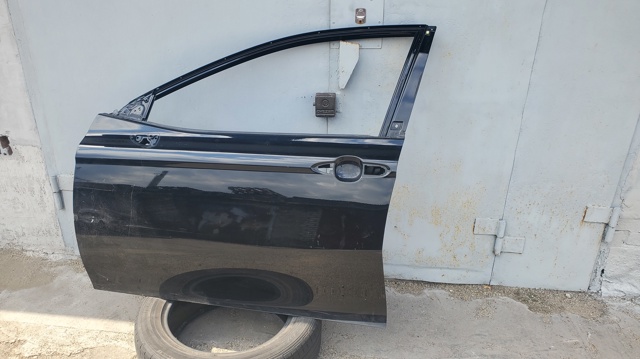 Дверь передня ліва 6700233260 TOYOTA