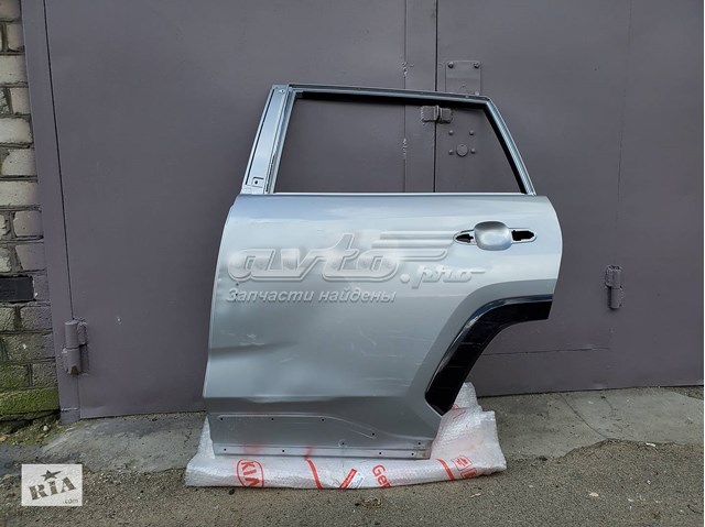 Двері задні 6700442190 TOYOTA